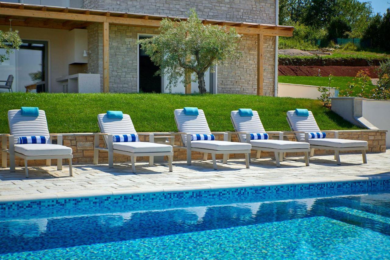 Motovun Villas Exterior photo